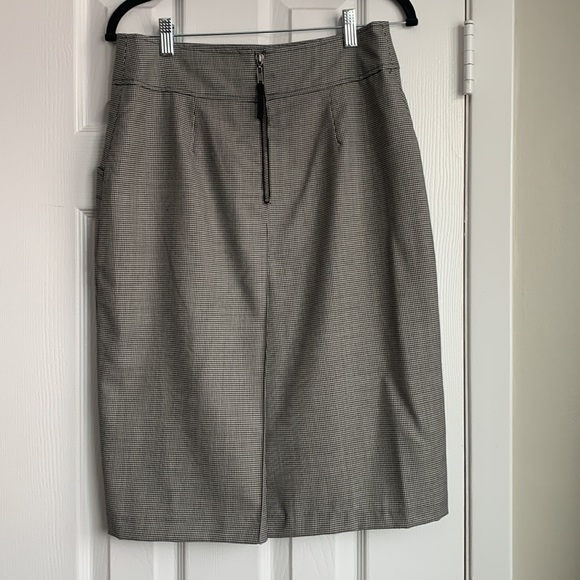 Sandra Angelozzi Wool Blend Micro Houndstooth Skirt - Picture 4 of 7